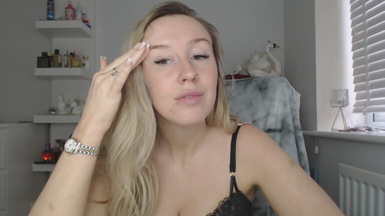 DarlingDelilahUK's Streamate show and profile