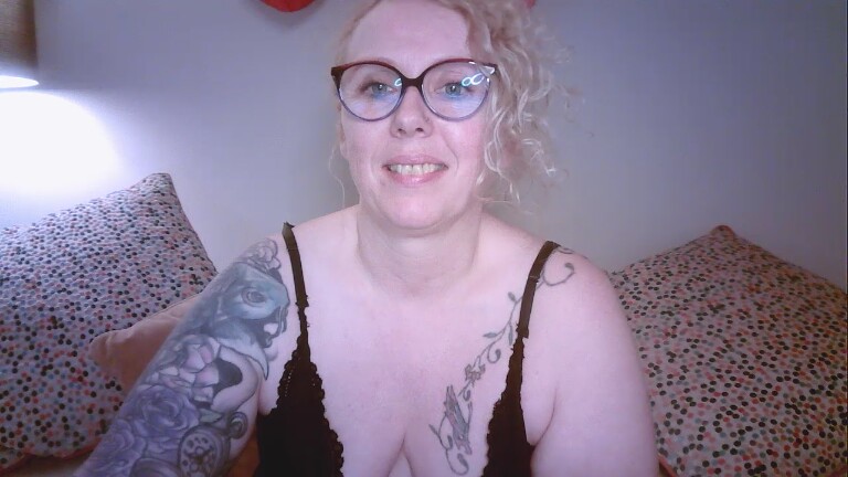 OrlaFox's Streamate show and profile