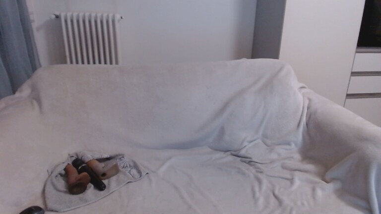 LadyMilf69's Streamate show and profile