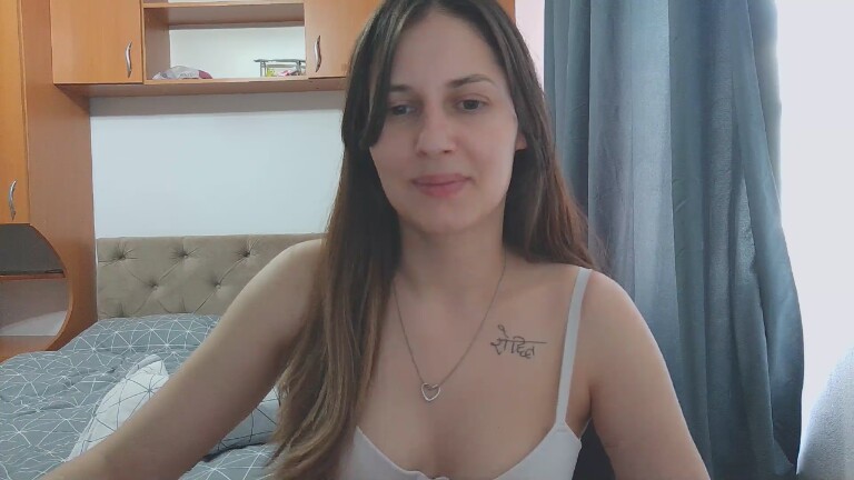 MEERA19's Streamate show and profile