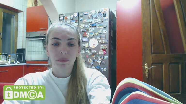 blondeangel_4u2's Streamate show and profile