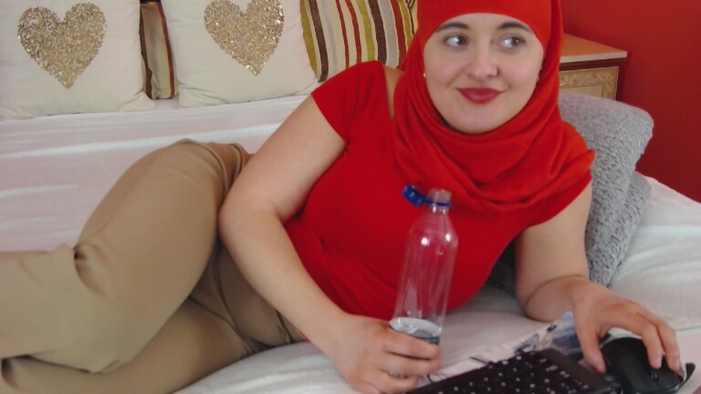 ANNALYAx's Streamate show and profile