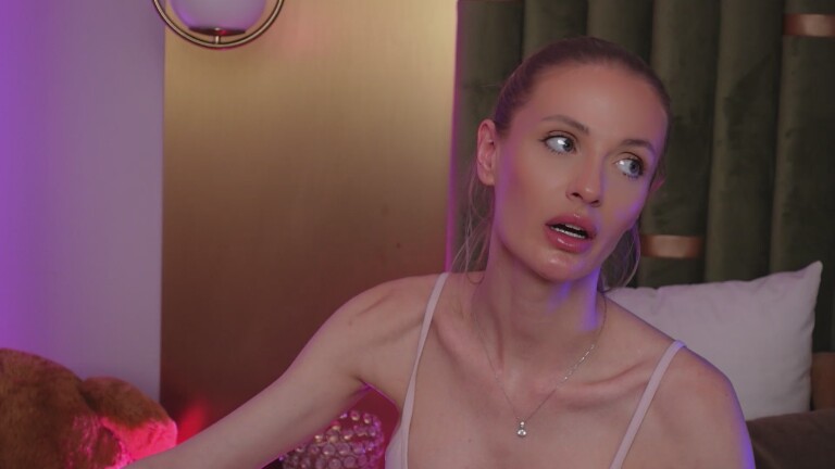 AmeliaAngell's Streamate show and profile